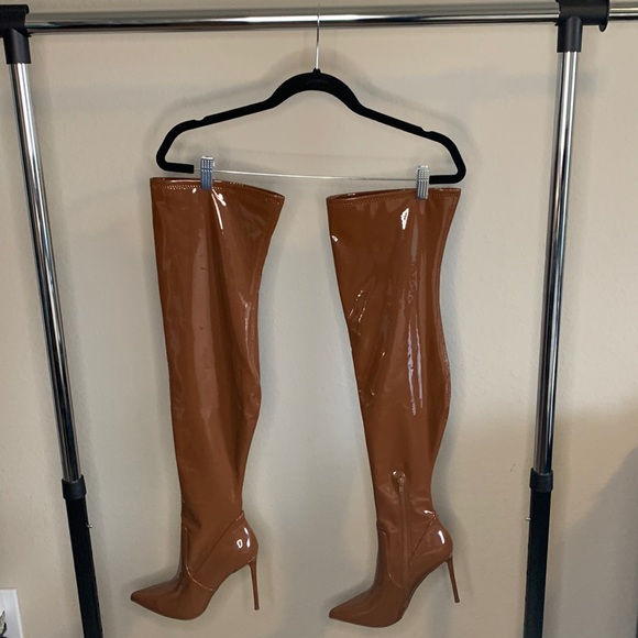 Steve Madden Shoes - NWOT Steve Madden Viktory Over The Knee Cognac Boots
